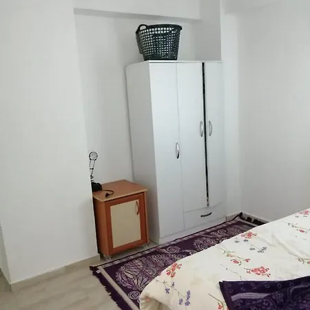 Apartman Cozy House With Garden In Peaceful